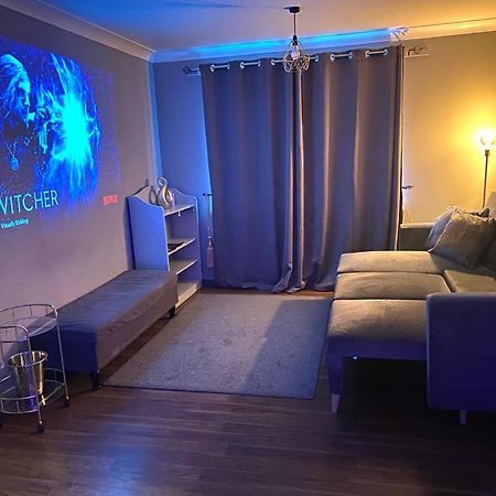 לונדון Lovely, Two Bedroom Apartment Central Location מראה חיצוני תמונה